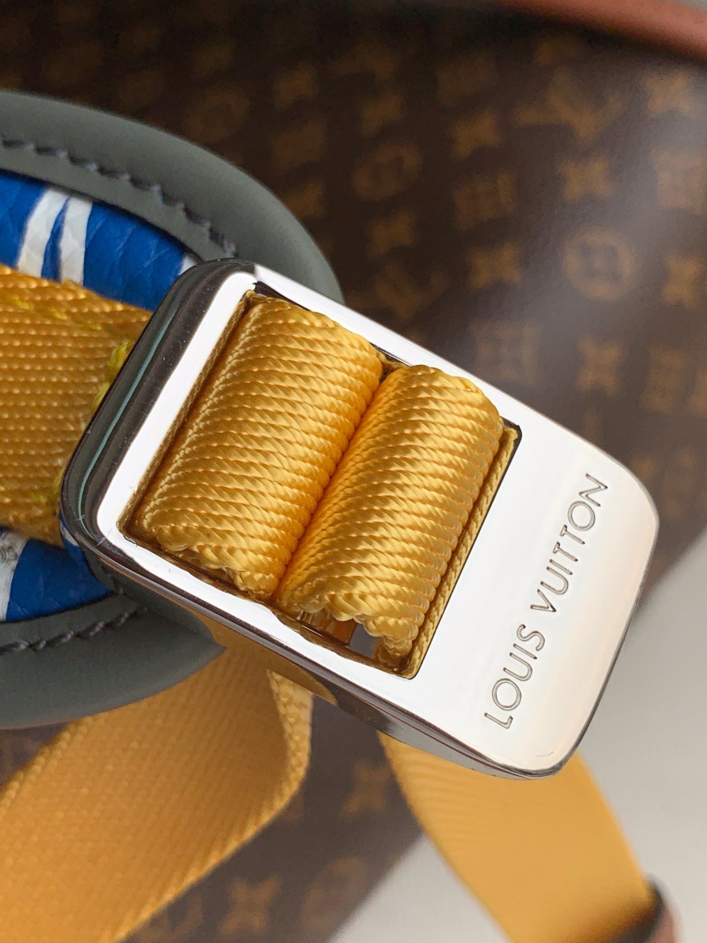 L V Multi Backpack [ 32 x 41 x 15cm ]