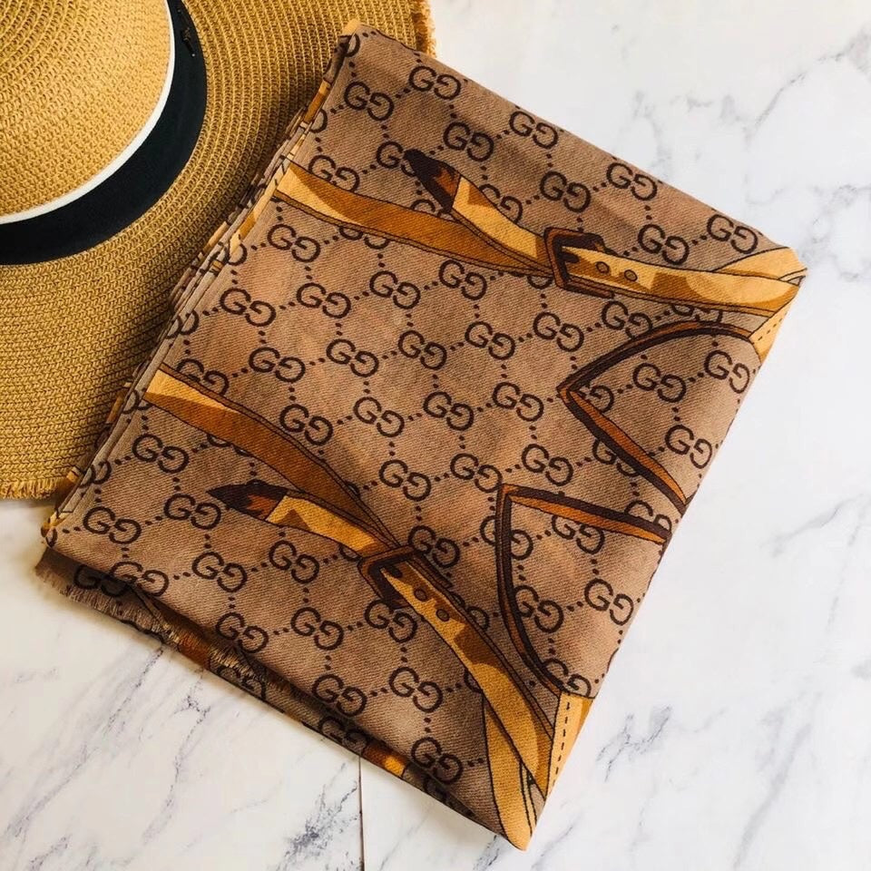 GG - Scarf (Caramel Goldy)