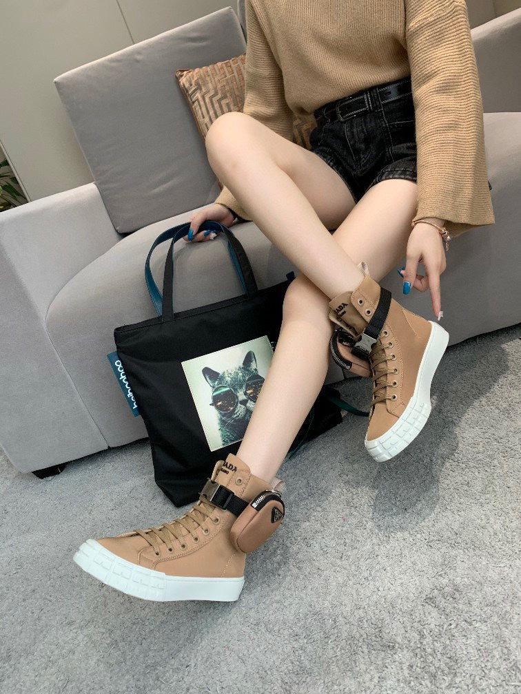 P R A D A - Package Shoe Tan (Mens & Womens)