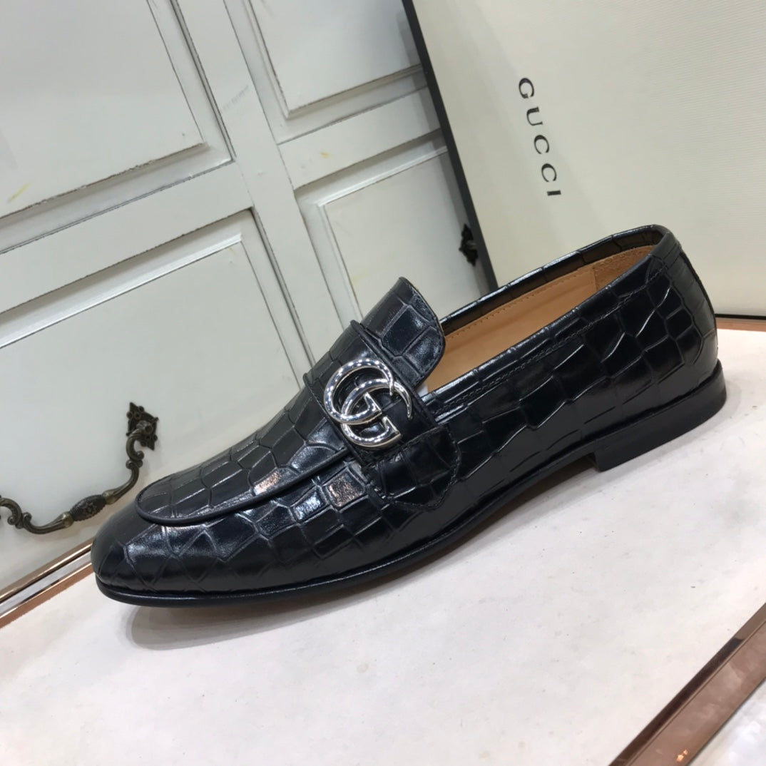 GG Buckle Loafer (Jacare Shine)