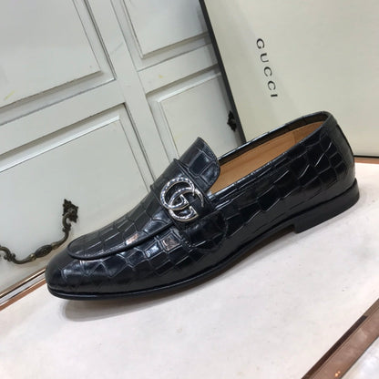 GG Buckle Loafer (Jacare Shine)