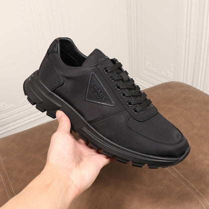 P R A D A - Mens Black Sneaker