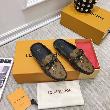 L V - Low Sliders (Light Brown Logo)