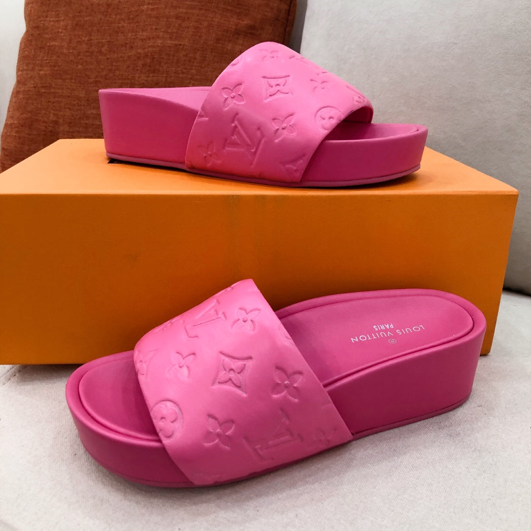 L V - Platform Slides (Pink)