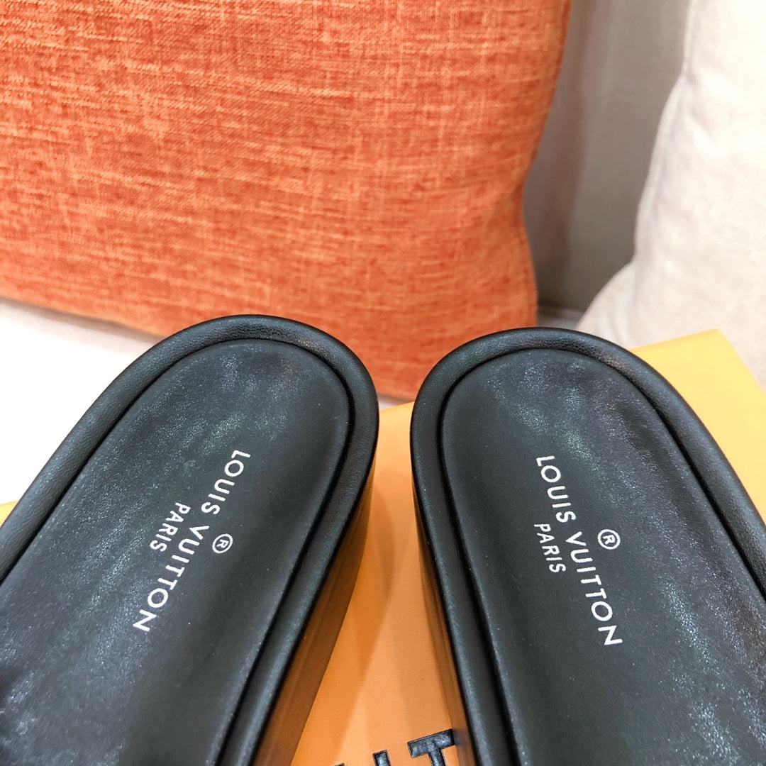 L V - Platform Slides