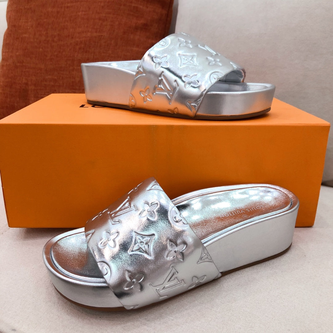 L V - Platform Slides (Silver)