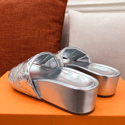 L V - Platform Slides (Silver)