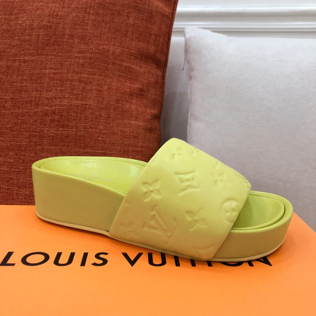 L V - Platform Slides (Neon)