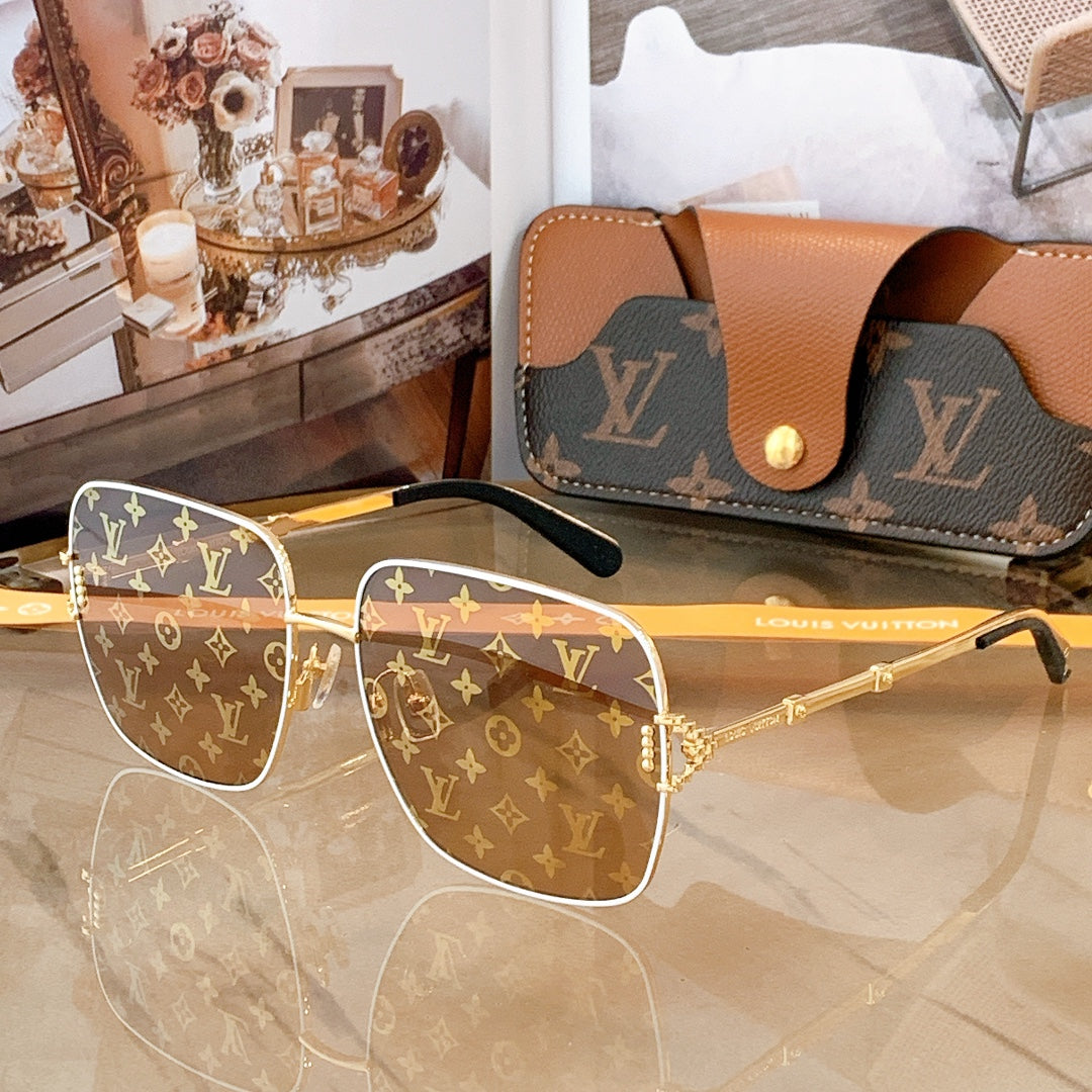 L V - Print Sunglasses