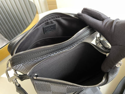 Lv eclipse 25.0 x 18.5 x 7.0