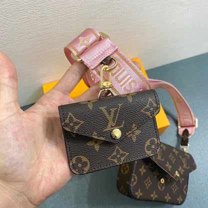 Lv Size:17*9.6*3.5cm pochette