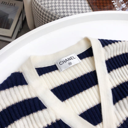 Black-and-white striped jumper