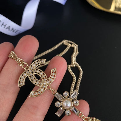 Classic fashion colorfast necklace