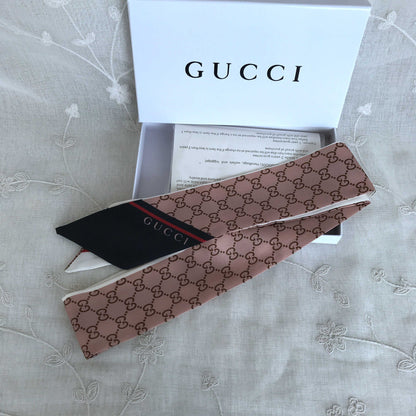 G u c c i scarf