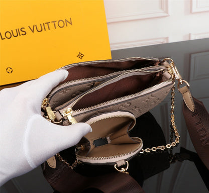 Lv pochette cream