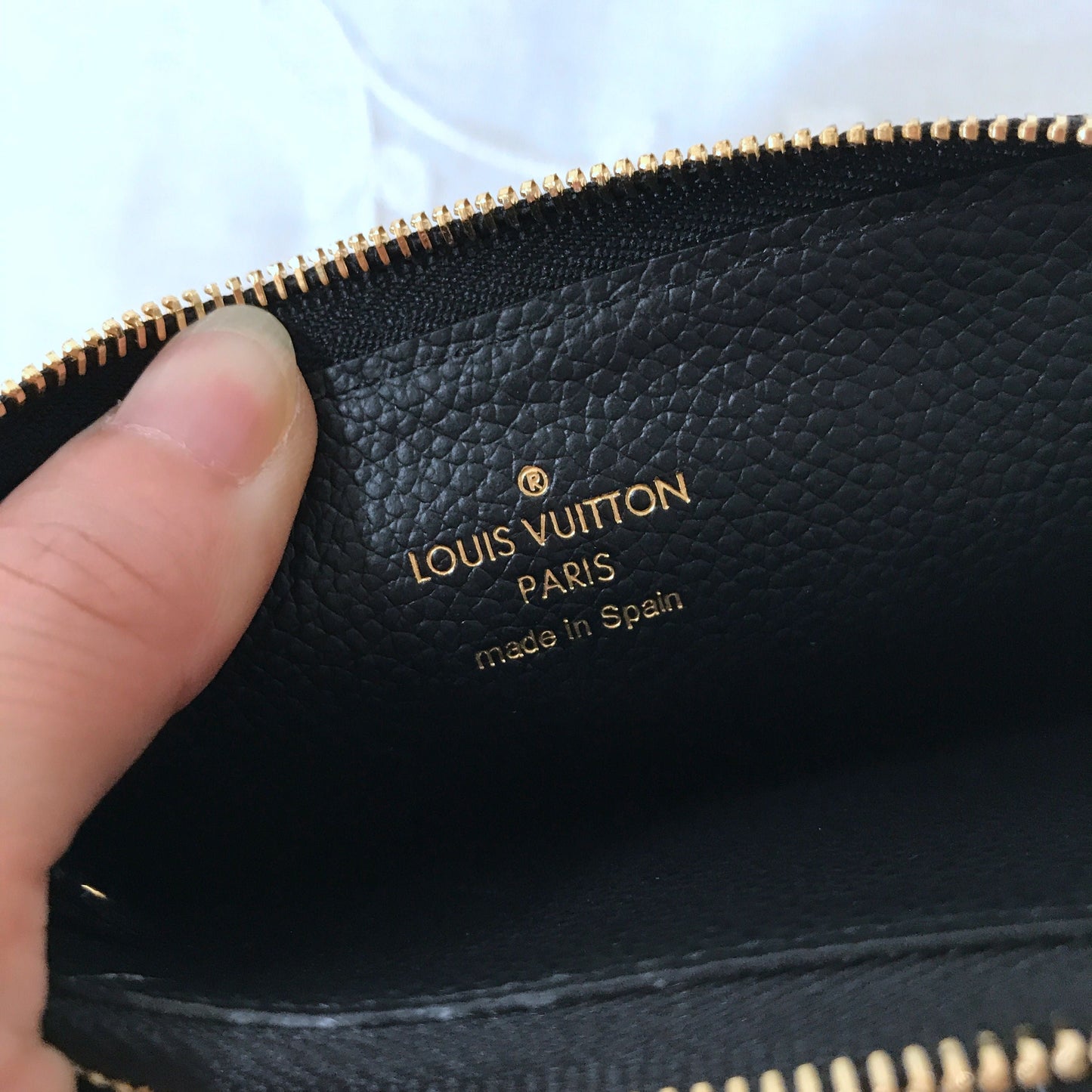 Lv wallet