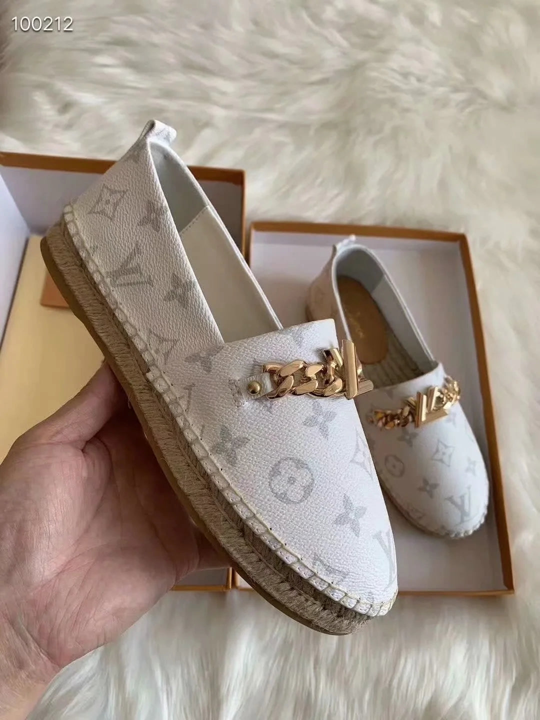 L v espadrilles white new