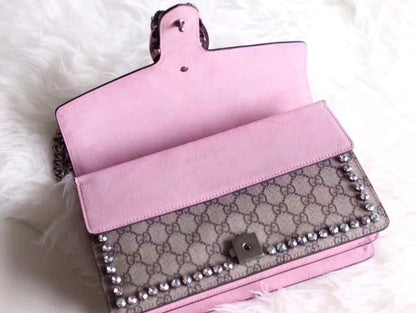 G u c c I pink 28*18*9CM