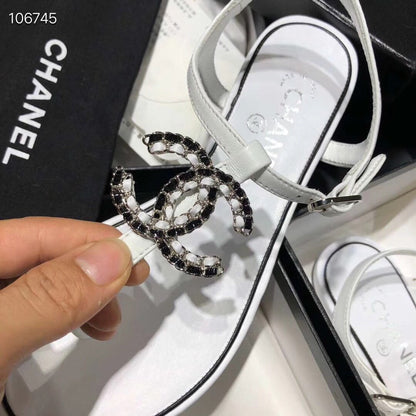 Chanel slides 2 colors