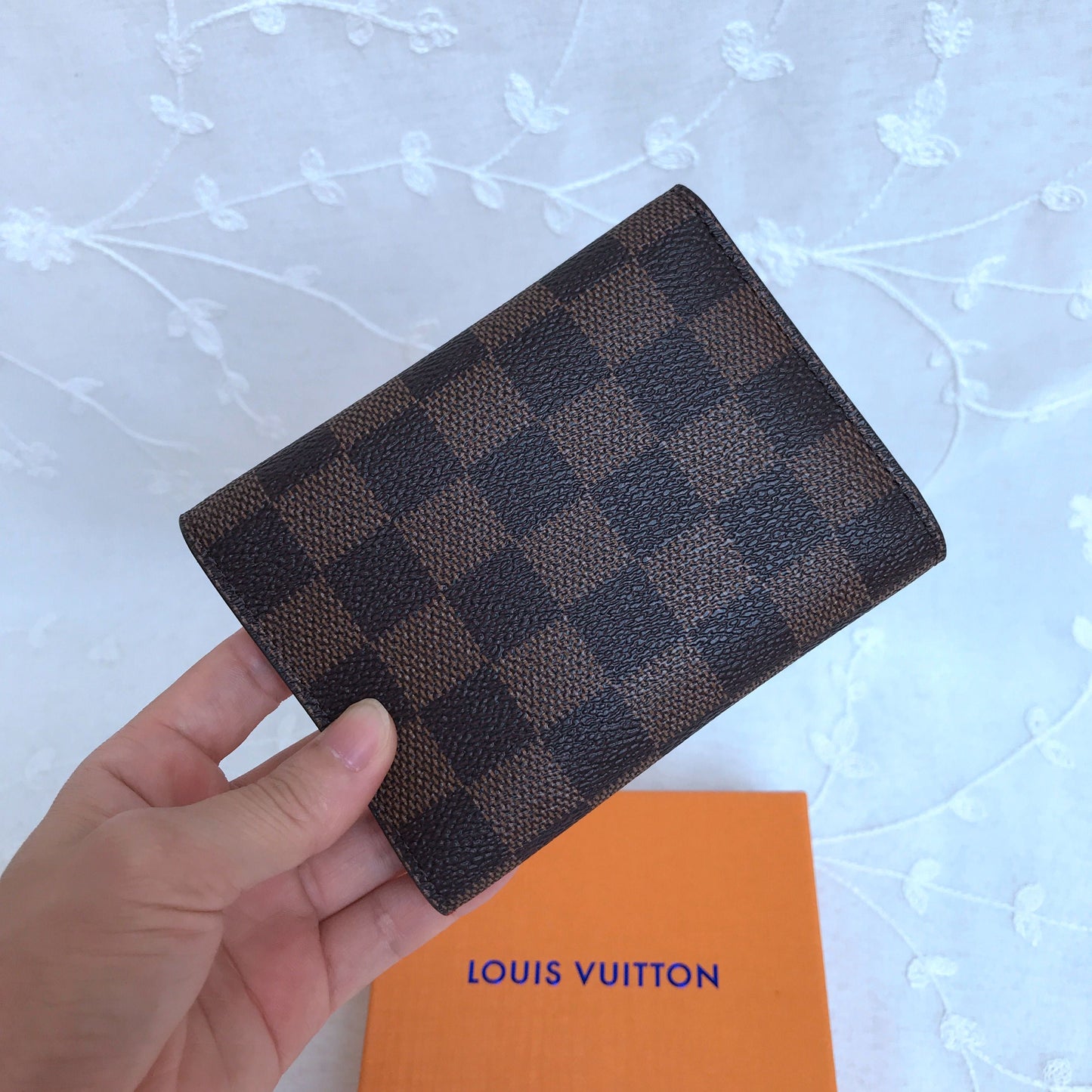 Lv wallet