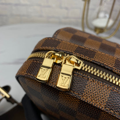 L v messenger two colors  12*20*6CM 7