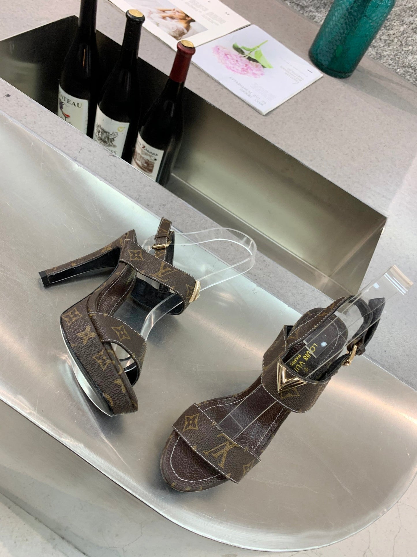 L v 10.5 cm heel 34-42