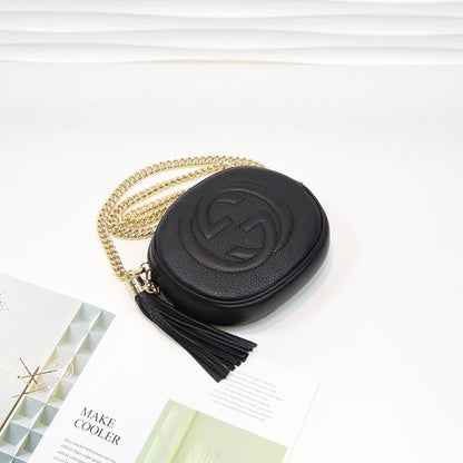 G u c c I black 18x14x4cm