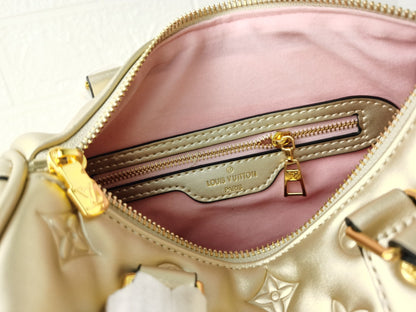 Lv gold 22.0 x 13.0 x 17.0 cm