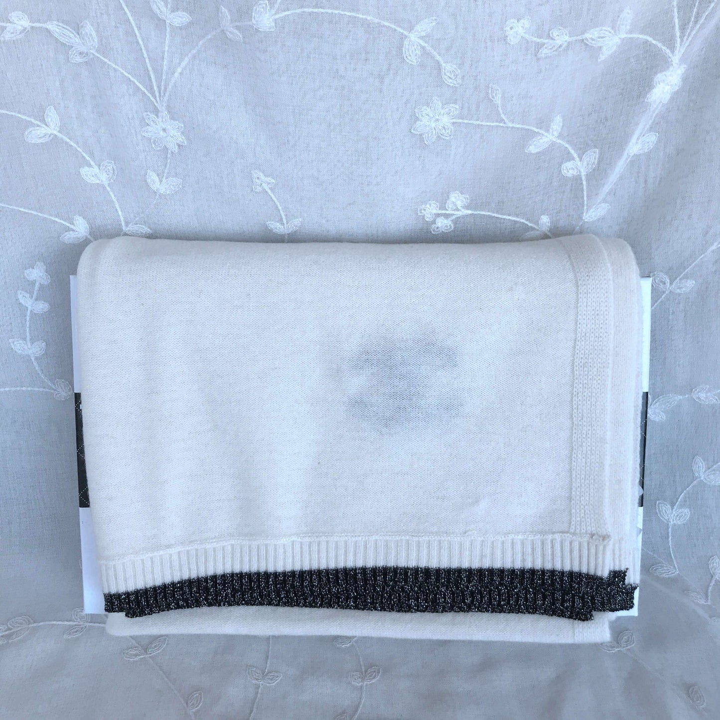 modern stylish b/w scarf