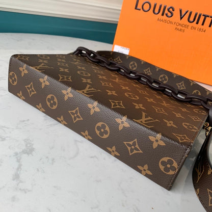 Lv M