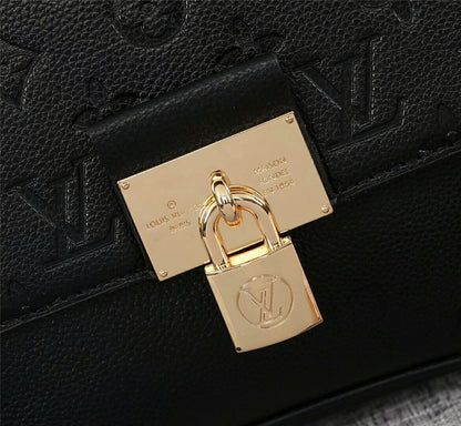 L v xx 29*21*13.5CM