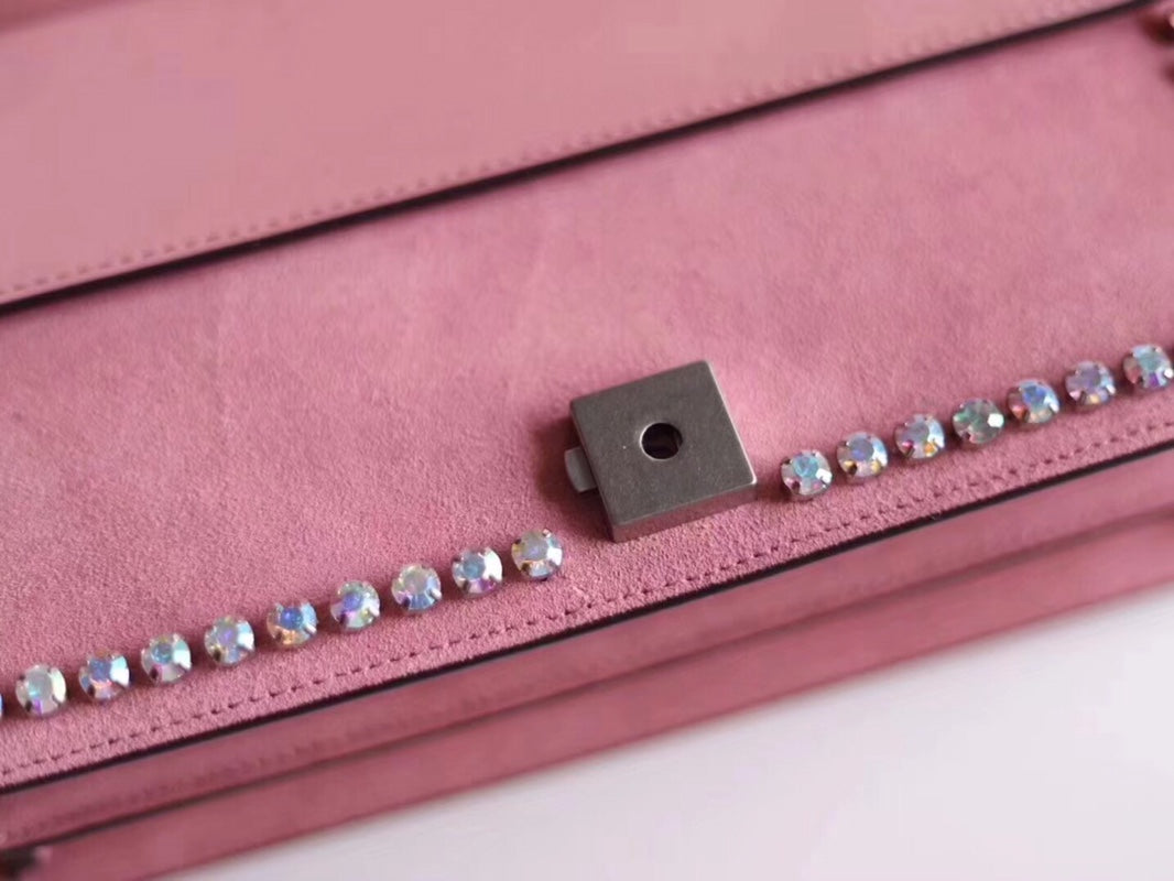 G u c c I pink 28*18*9CM