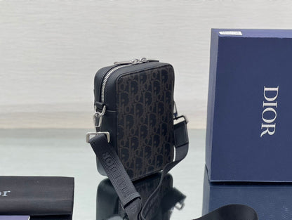 D i o r dio 12 x 17 x 4.5