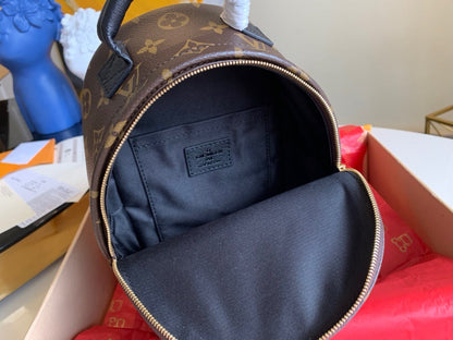 Lv backpack small