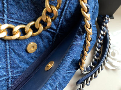 C h a n e l denim 30cm