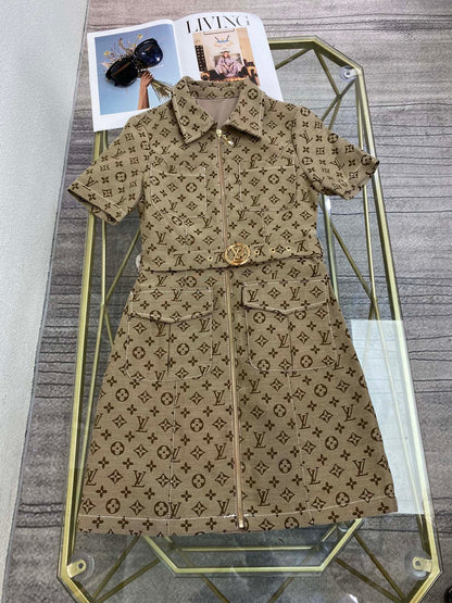 G classic style dress