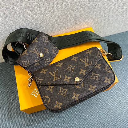 Lv Size:17*9.6*3.5cm pochette