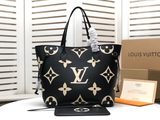 Lv Size:32×29×17cm