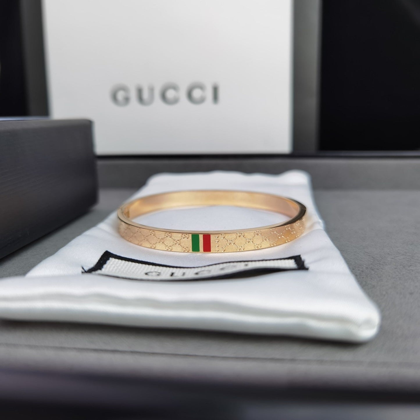 Fashion Classic bracelet