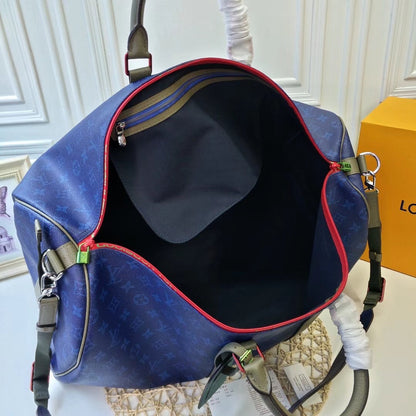 Lv duffel