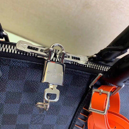 L v keepall 45.0 x 27.0 x 20.0 cm