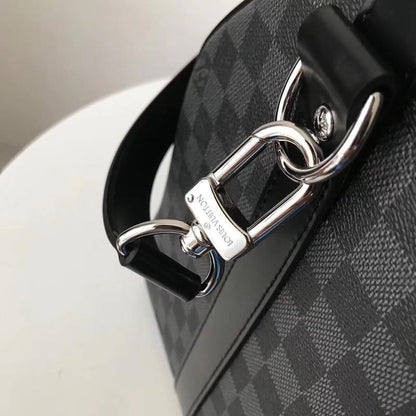 Lv keepall daffle