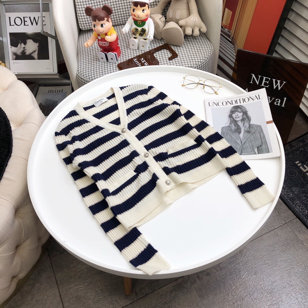 Black-and-white striped jumper