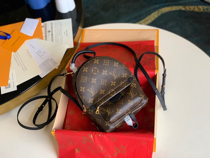 Lv backpack small