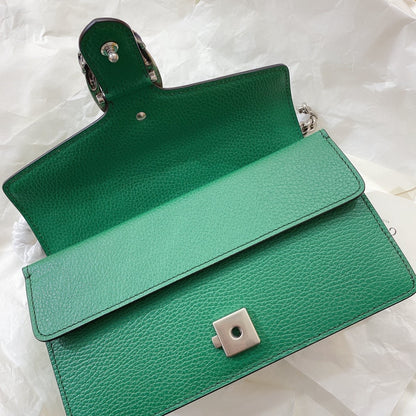 Gc 𝐷𝑖𝑜𝑛𝑦𝑠𝑢𝑠25.5cm green