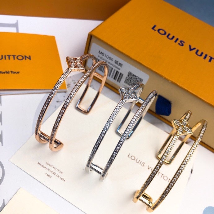 Lv bracelet