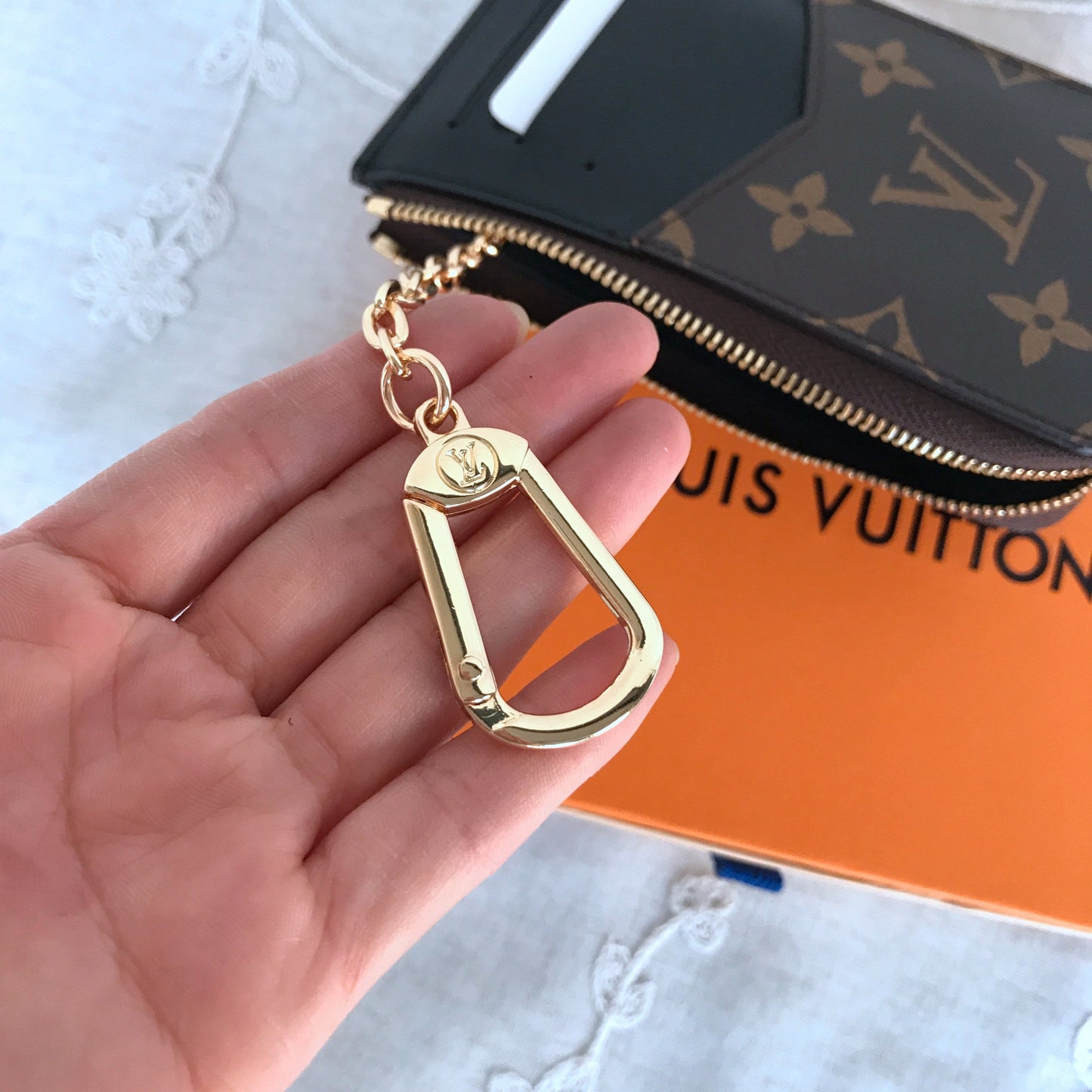Lv wallet