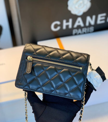 C h a n e l 15cm black/white