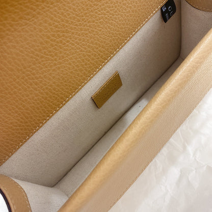 Gc 𝐷𝑖𝑜𝑛𝑦𝑠𝑢𝑠 25.5cm