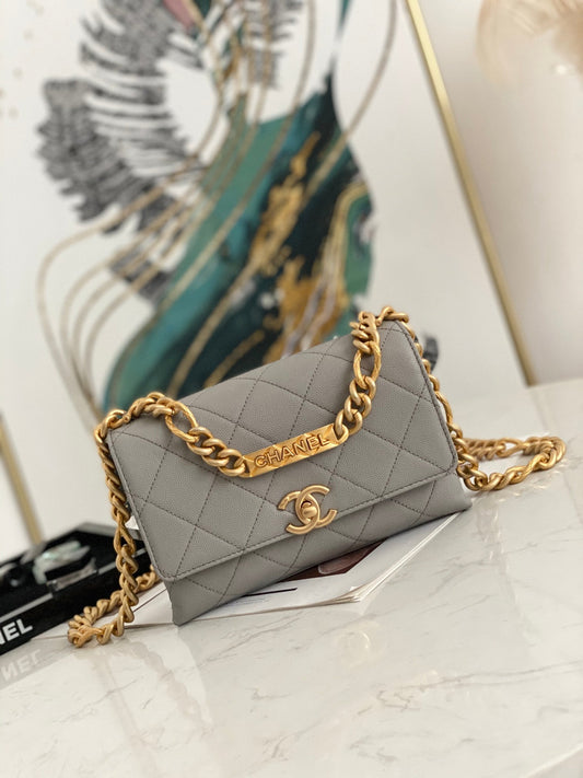 C h a n e l 2021 20*14*7cm